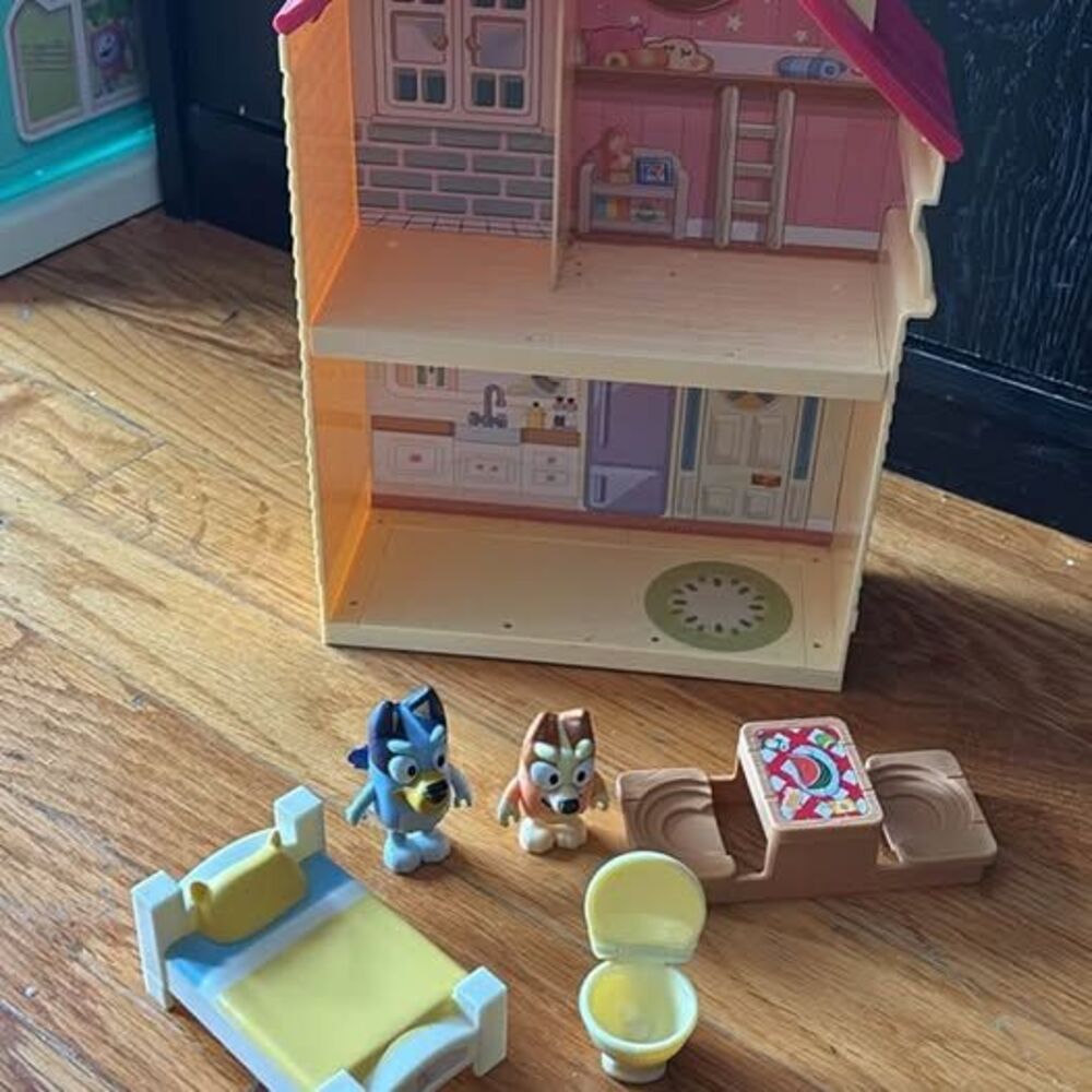 Bluey Heeler Family Home Playset